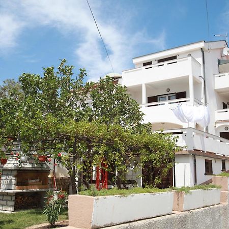 Apartments Goga Башка Экстерьер фото